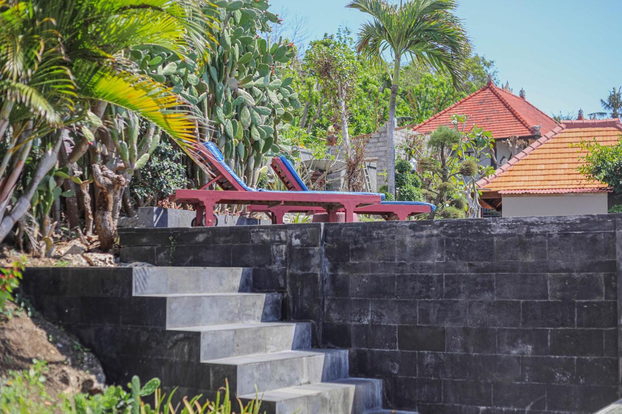 Manta Cottages With Sea View Batununggul Eksteriør bilde